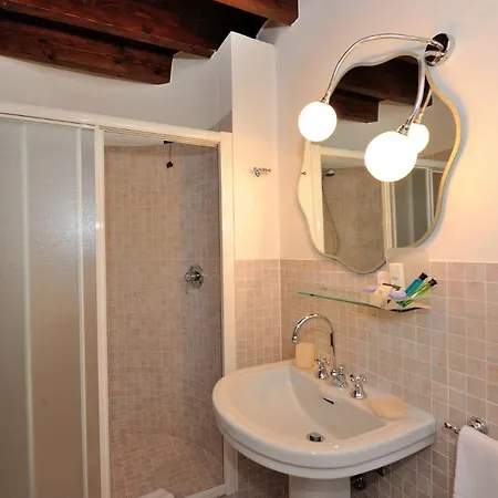 Tombolina Farm stay