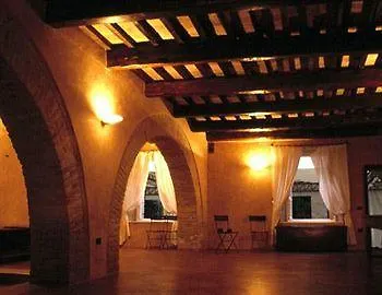 Tombolina Farm stay