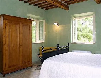 Tombolina Farm stay