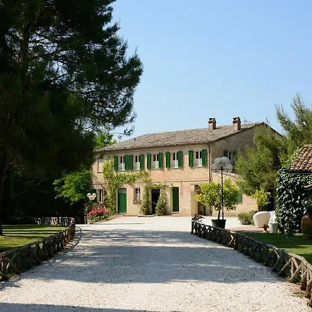 Tombolina Farm stay