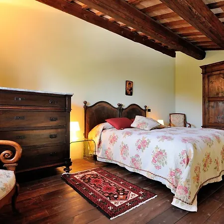 Tombolina Farm stay