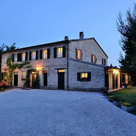 Tombolina Farm stay